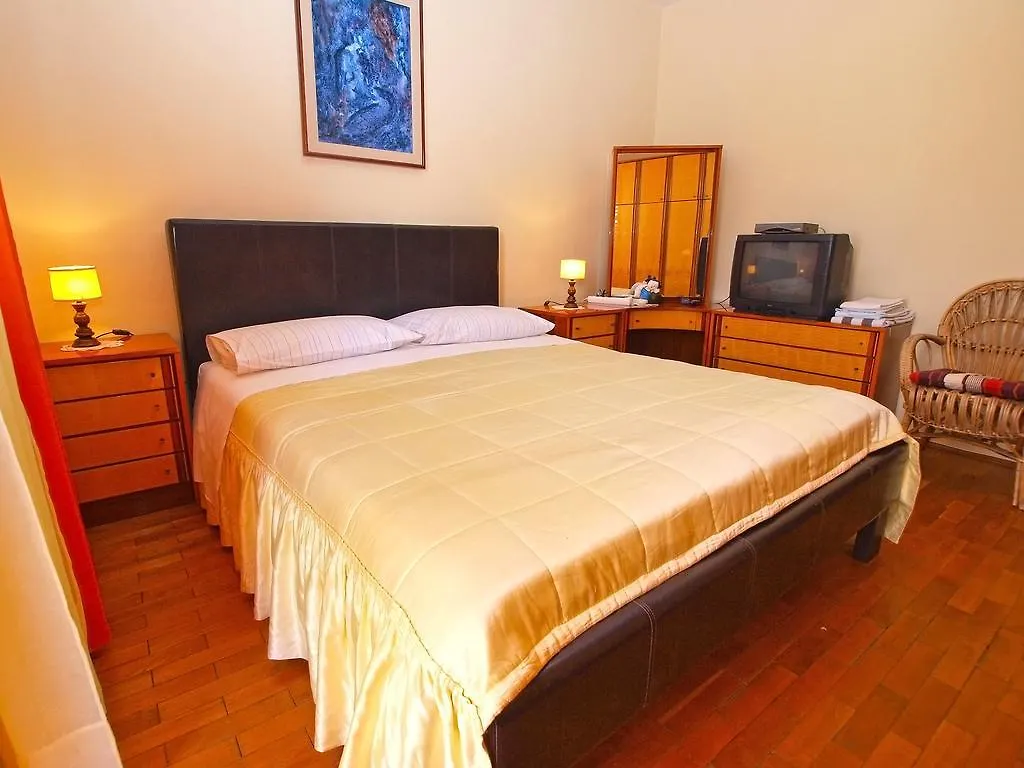 Apartment Nada 1202 班约勒 克罗地亚