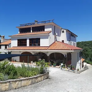 Panzió Dianaville, Banjole